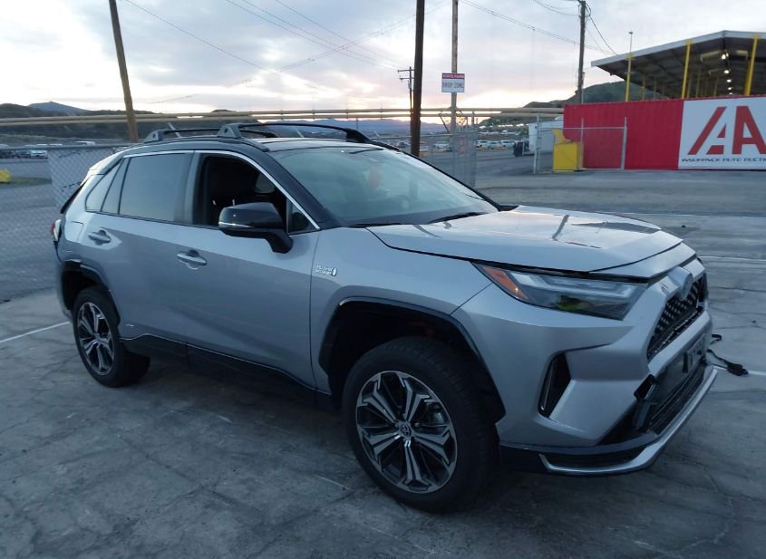2024 TOYOTA RAV4 PRIME XSE photo