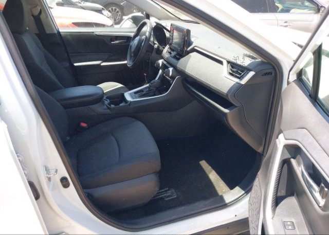 2021 TOYOTA RAV4(VIN: 2T3W1RFV4MW145851