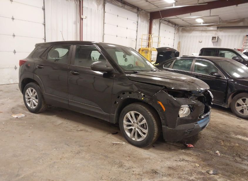 2023 CHEVROLET TRAILBLAZER FWD LS photo