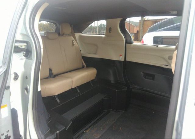 2021 TOYOTA SIENNA(VIN: 5TDYSKFC4MS037842