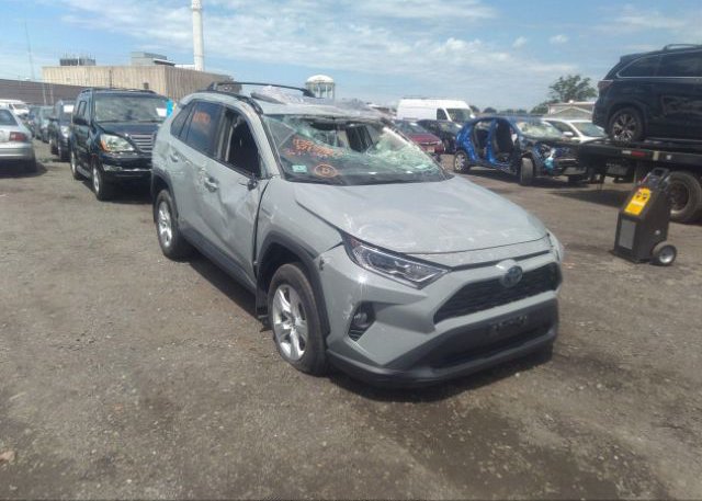 2021 TOYOTA RAV4 (VIN: 2T3RWRFVXMW108737)