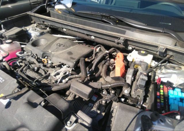2021 TOYOTA RAV4(VIN: 4T3R6RFVXMU019556