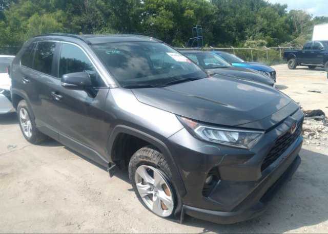 2021 TOYOTA RAV4 (VIN: 2T3W1RFV8MC094694)