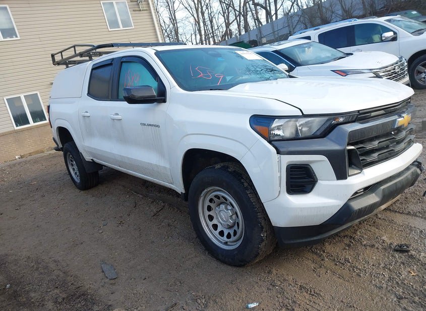 2024 Chevrolet Colorado 2.7L photo