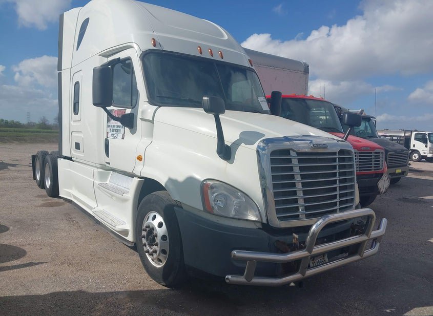 2014 Freightliner Cascadia 125 photo
