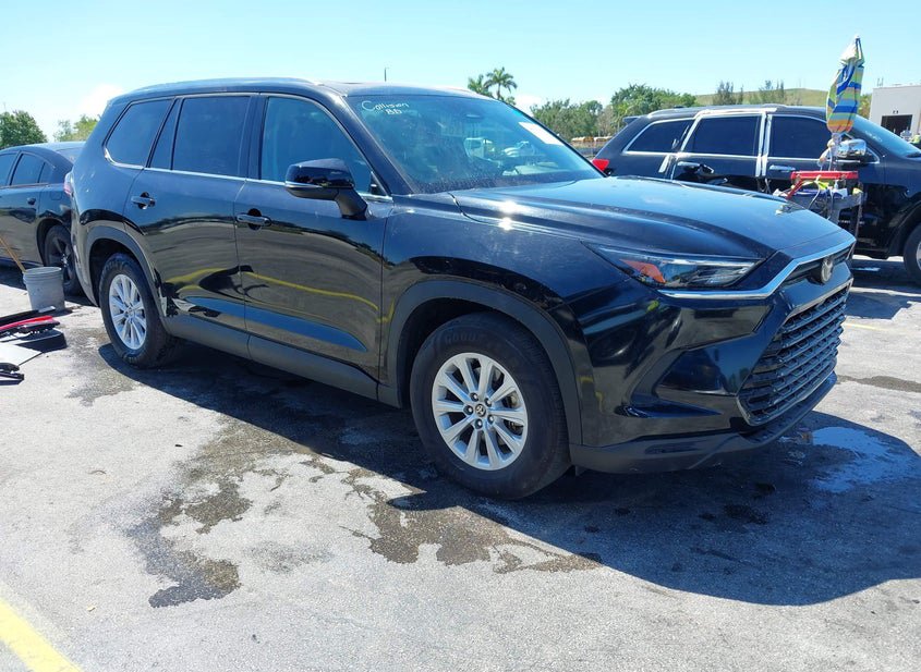 2025 Toyota Grand Highlander 2.4L photo