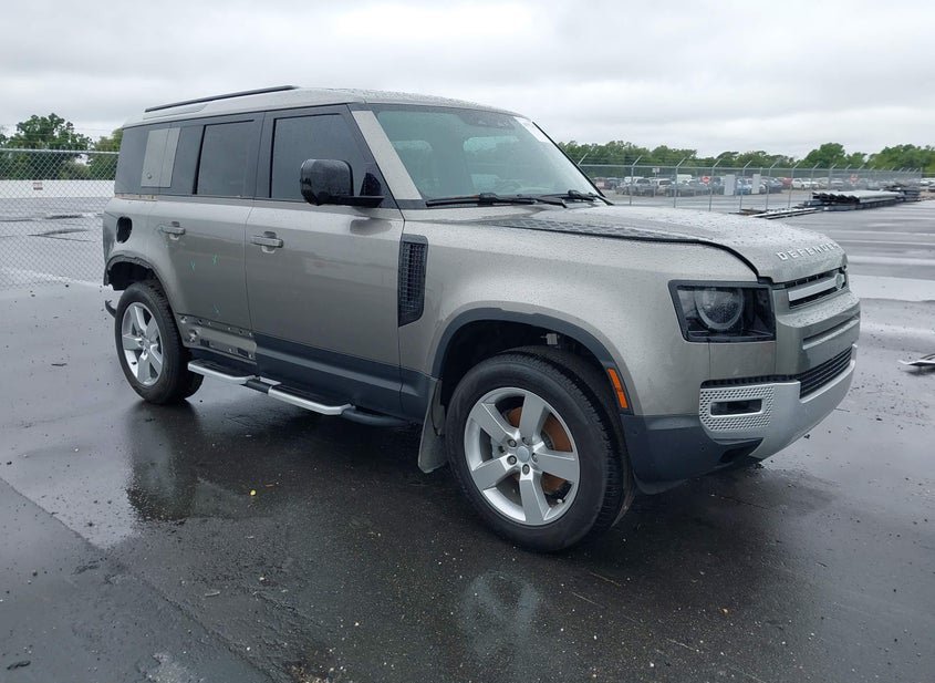 2023 Land Rover Defender 2.0L photo