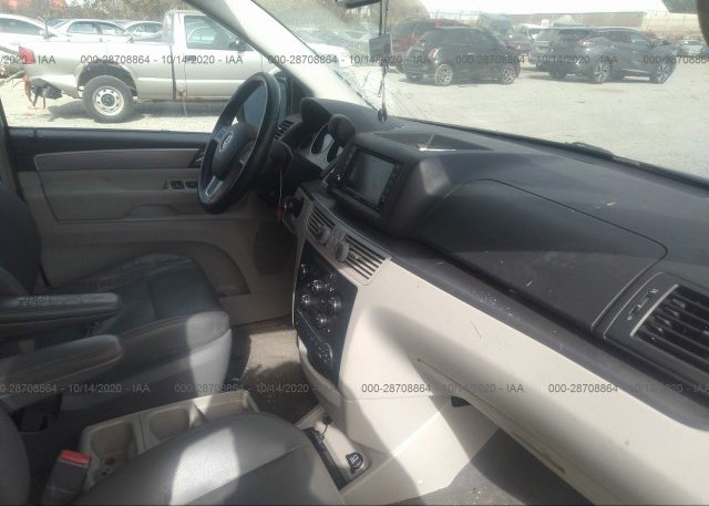 пригнать из сша 2011 VOLKSWAGEN ROUTAN 2V4RW3DG8BR691453