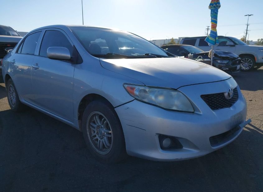2010 TOYOTA COROLLA LE photo