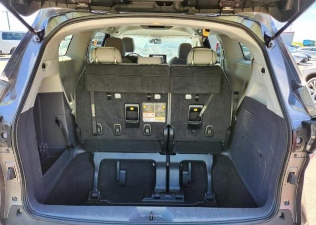 2022 TOYOTA SIENNA(VIN: 5TDKRKEC8NS076289
