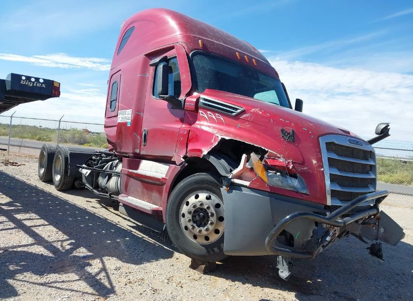 2021 FREIGHTLINER NEW CASCADIA 126 photo