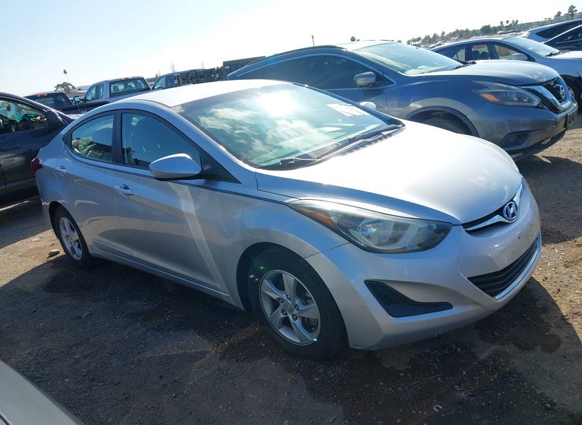 2014 HYUNDAI ELANTRA SE photo