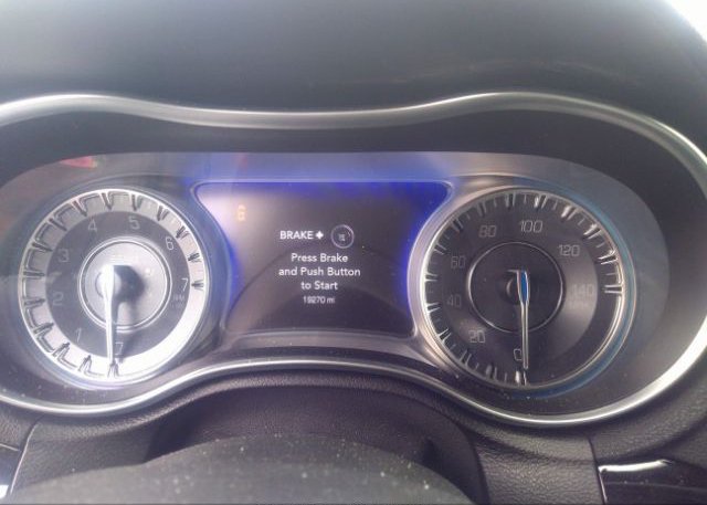 2022 CHRYSLER 300(VIN: 2C3CCABG1NH107649