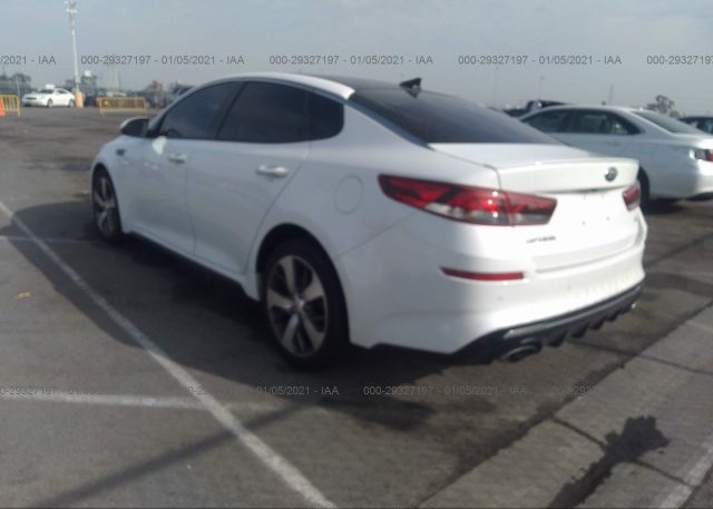 5XXGT4L30LG420928 2020 KIA OPTIMA-2
