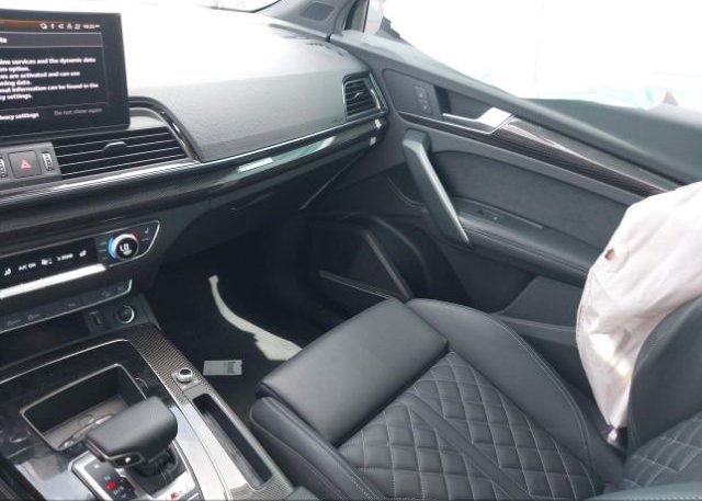 2023 AUDI SQ5(VIN: WA1B4AFY5P2055794