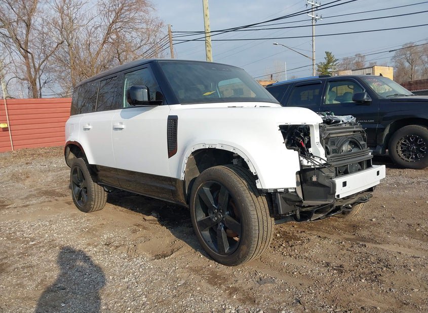 2025 Land Rover Defender 5.0L photo