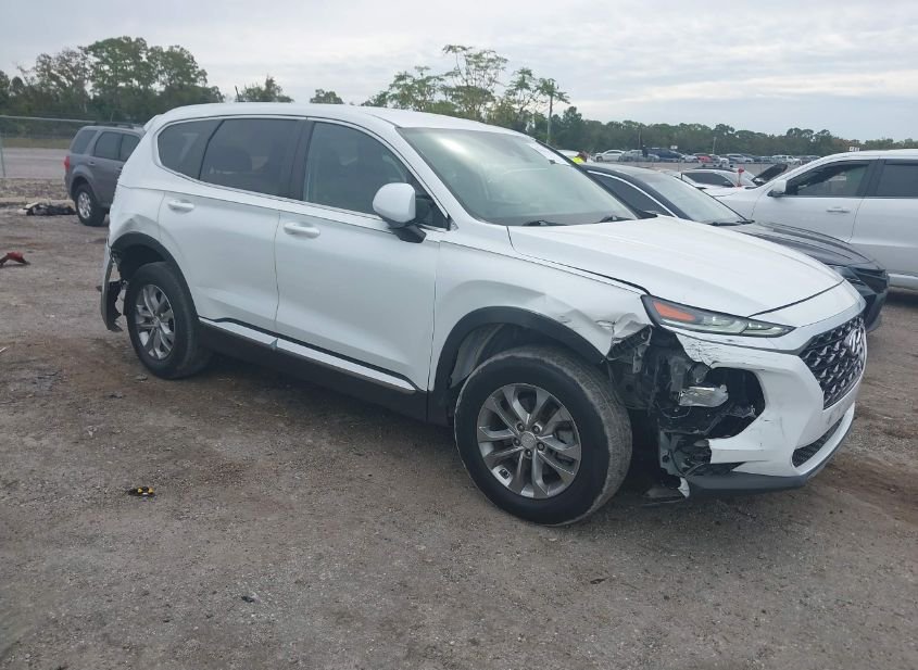 2020 HYUNDAI SANTA FE SE photo
