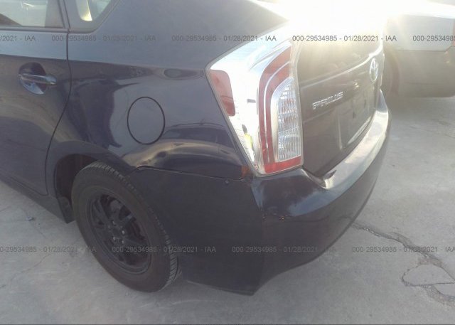 JTDKN3DUXD1712475 2013 TOYOTA PRIUS
