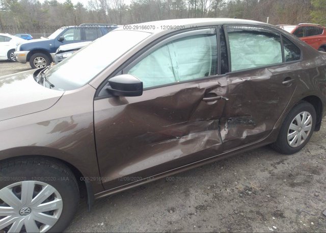3VW1K7AJ9FM419868 2015 VOLKSWAGEN JETTA SEDAN
