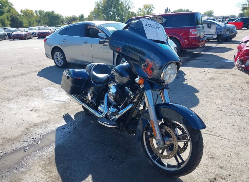 2016 HARLEY-DAVIDSON FLHXS STREET GLIDE SPECIAL photo