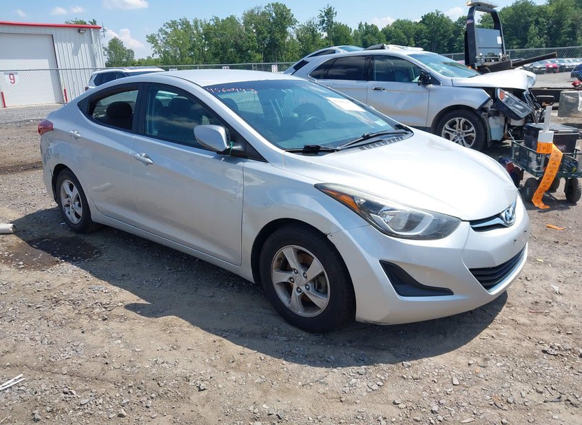 2015 Hyundai Elantra 1.8L photo