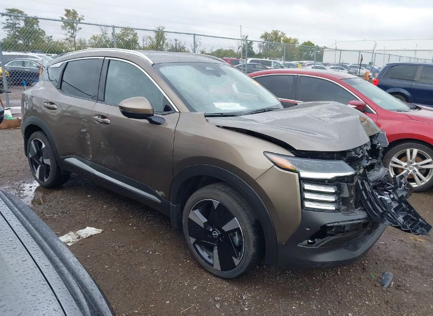 2025 NISSAN KICKS SR INTELLIGENT AWD photo