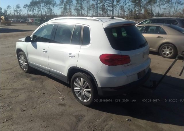 купить 2015 VOLKSWAGEN TIGUAN WVGAV7AX6FW574582