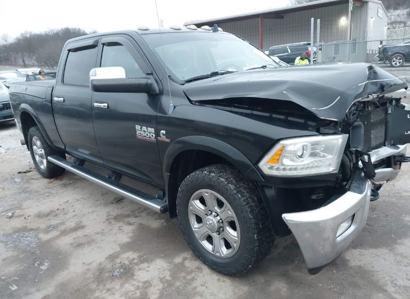 2013 RAM 2500 LARAMIE photo