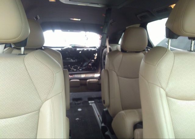 2021 TOYOTA SIENNA(VIN: 5TDZRKEC4MS034862