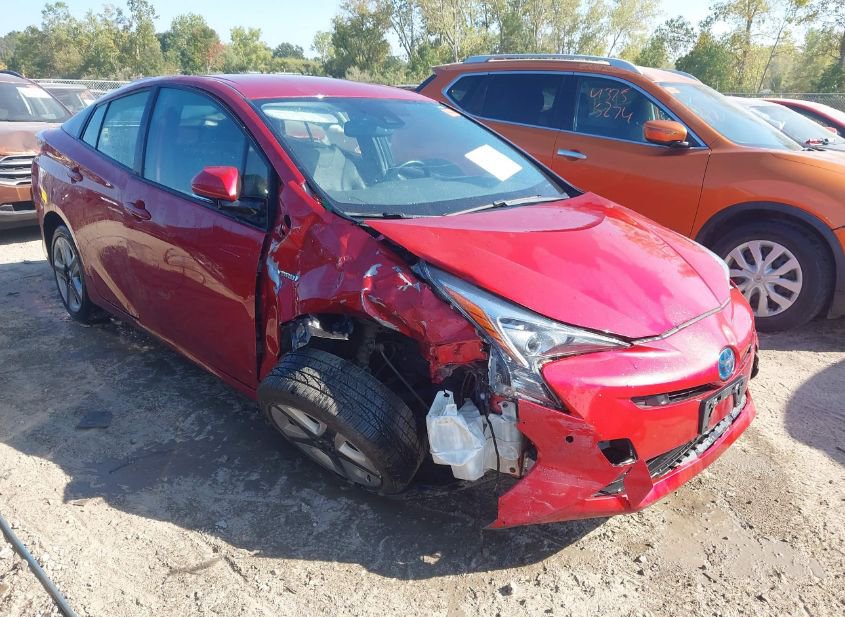 2017 TOYOTA PRIUS FOUR TOURING photo