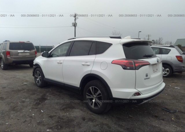 купить 2018 TOYOTA RAV4 JTMRFREV3JJ720774