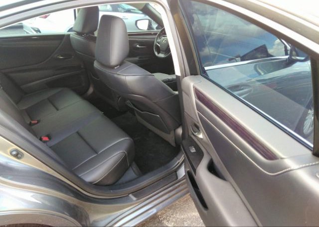 2021 LEXUS ES(VIN: 58ADZ1B14MU094065