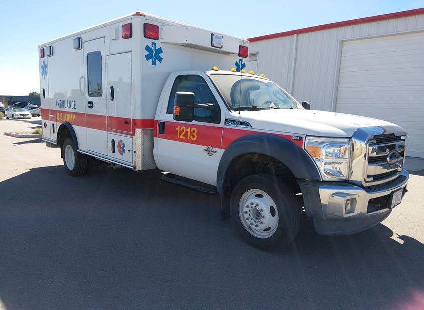 2016 Ford F-450 Chassis photo
