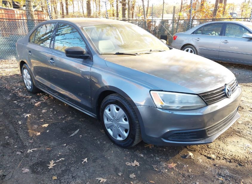 2014 VOLKSWAGEN JETTA 2.0L S photo
