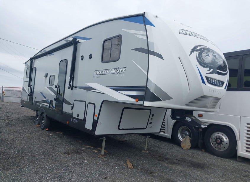 2021 Forest River Arctic Wolf M-321Bh photo