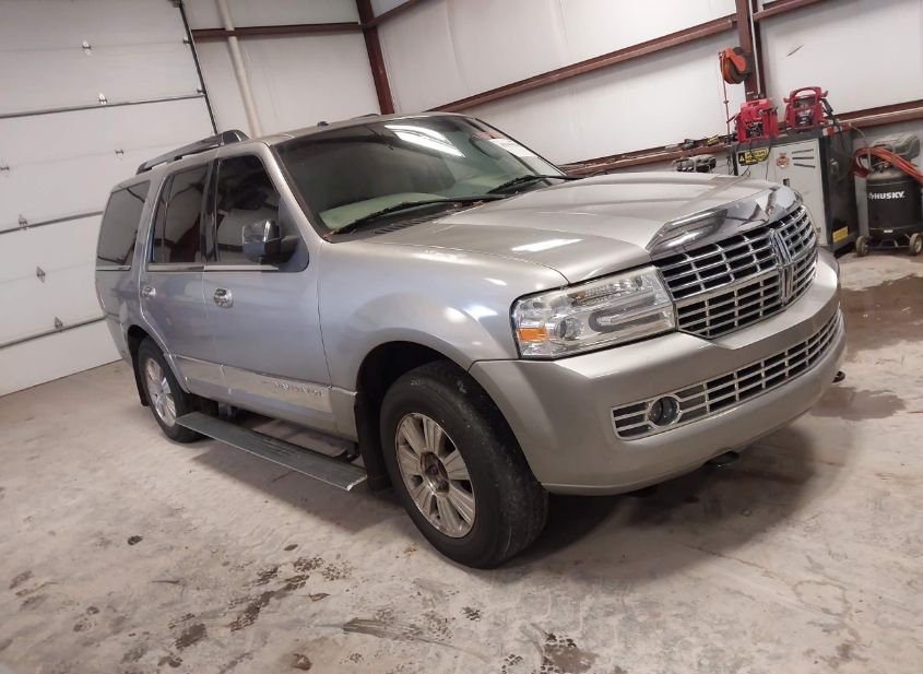 2008 LINCOLN NAVIGATOR photo