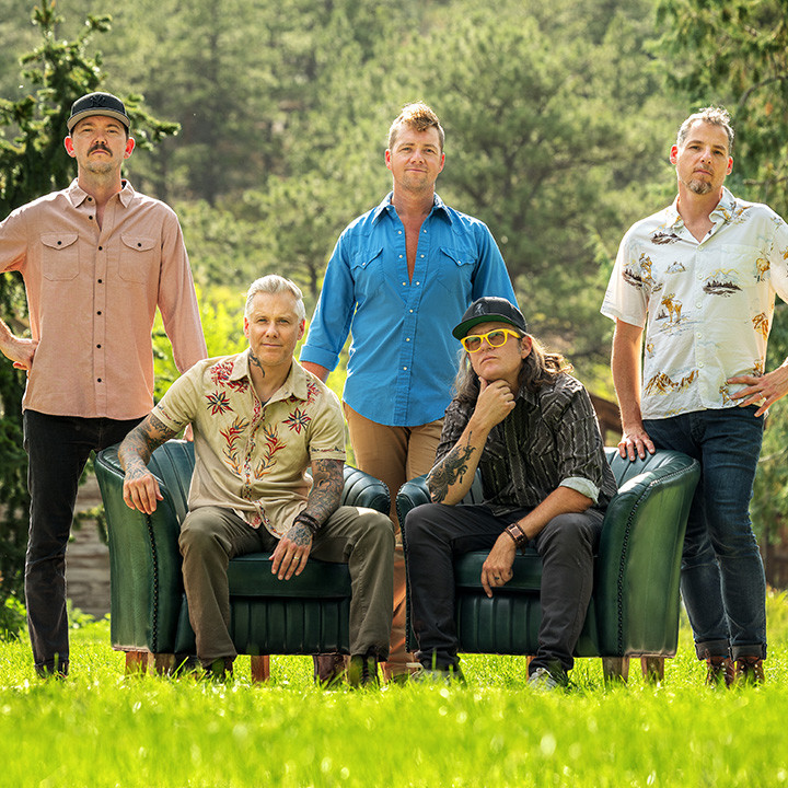 The Infamous Stringdusters