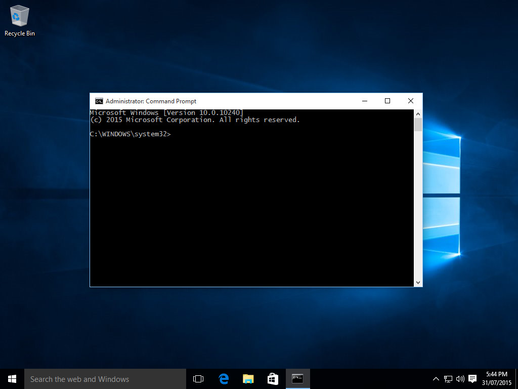 command prompt flashes then disappears windows 7