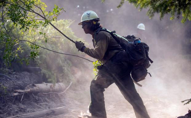 Unique Firefighting Crew Has Common Trait: Military Service