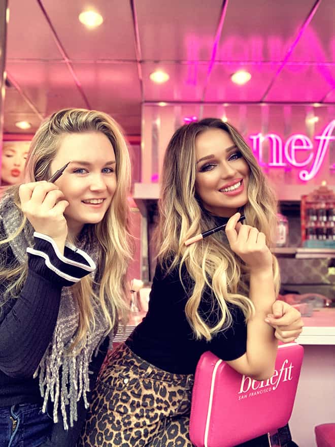 Benefit-Cosmetics-Roller-Liner-Diner-katarina-van-derham-malorie-mackey-viva-glam-magazine