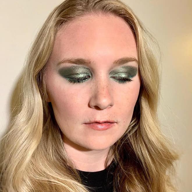 covergirls-new-line-covers-the-full-spectrum-of-women-cover-girl-full-spectrum-malorie-mackey-electric-green-eyeshadow