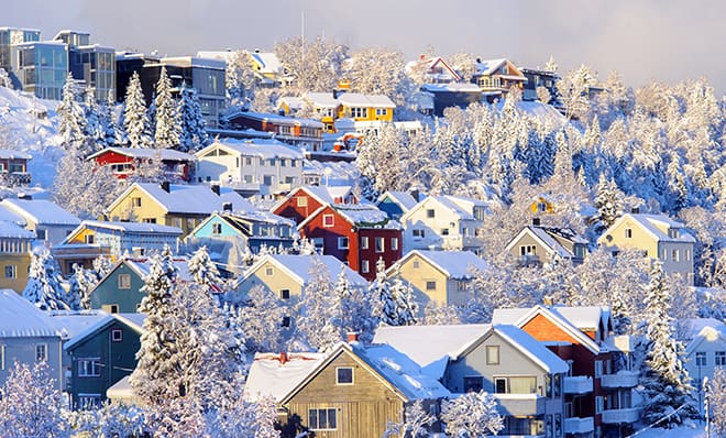 top-romantic-proposal-spots-in-europe-tromso-norway