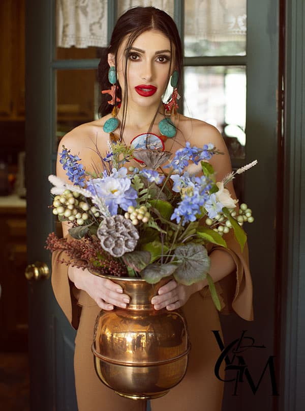 flowers-floral-fashion-editorial-amle-red-lips