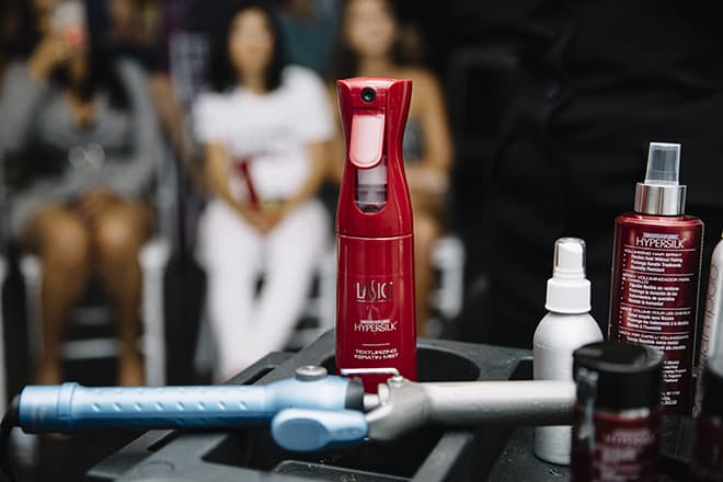 Lasio-Live_Life_Frizz-Free-Pop-Up_event-hypersilk-texturizing-keratin-mist
