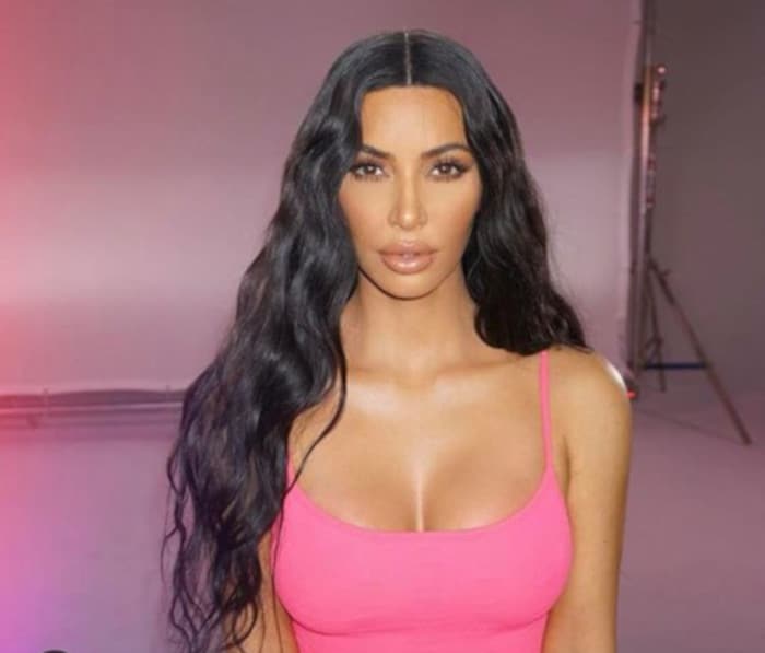 Sexy Hairstyles That Make The Most Of Long Luscious Hair 8