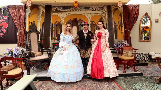 The-Original-Renaissance-Pleasure-Faire-Breathes-New-Life-into-the-Fantasies-of-the-Past-Katarina-Van-Derham