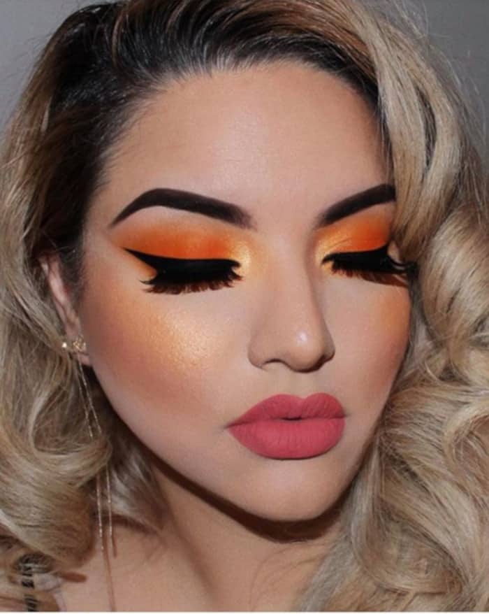 Turn Up The Heat This Summer With These Makeup Looks 1