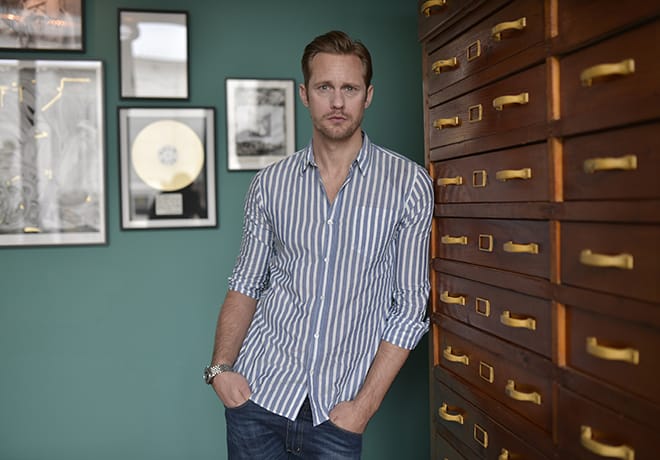 alexander-skarsgard-handsome-actor-viva-glam-magazine-1