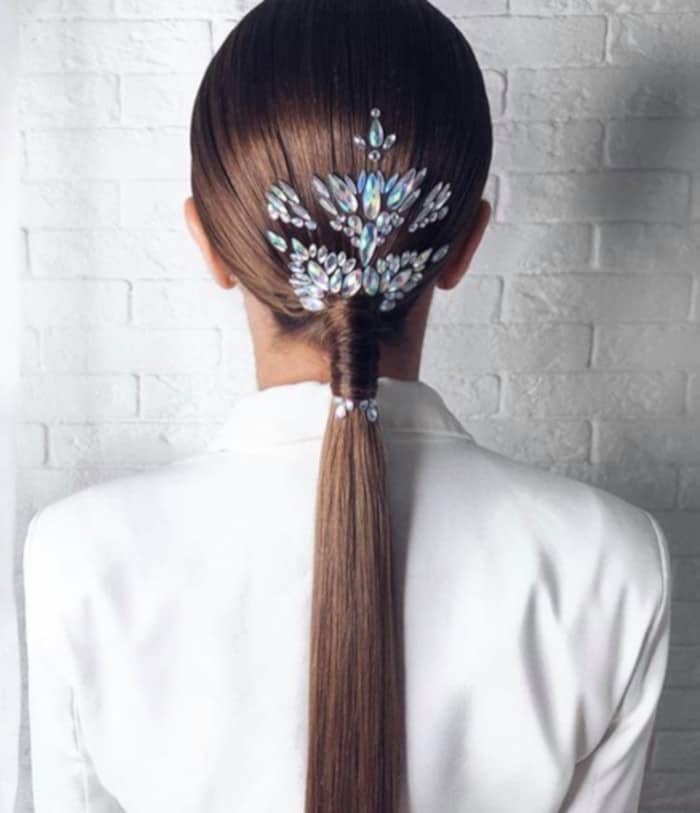 low ponies hairstyles