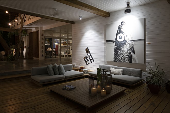 ibagari-boutqiue-hotel-lobby-art